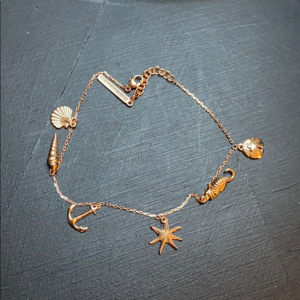 Seashell bracelet